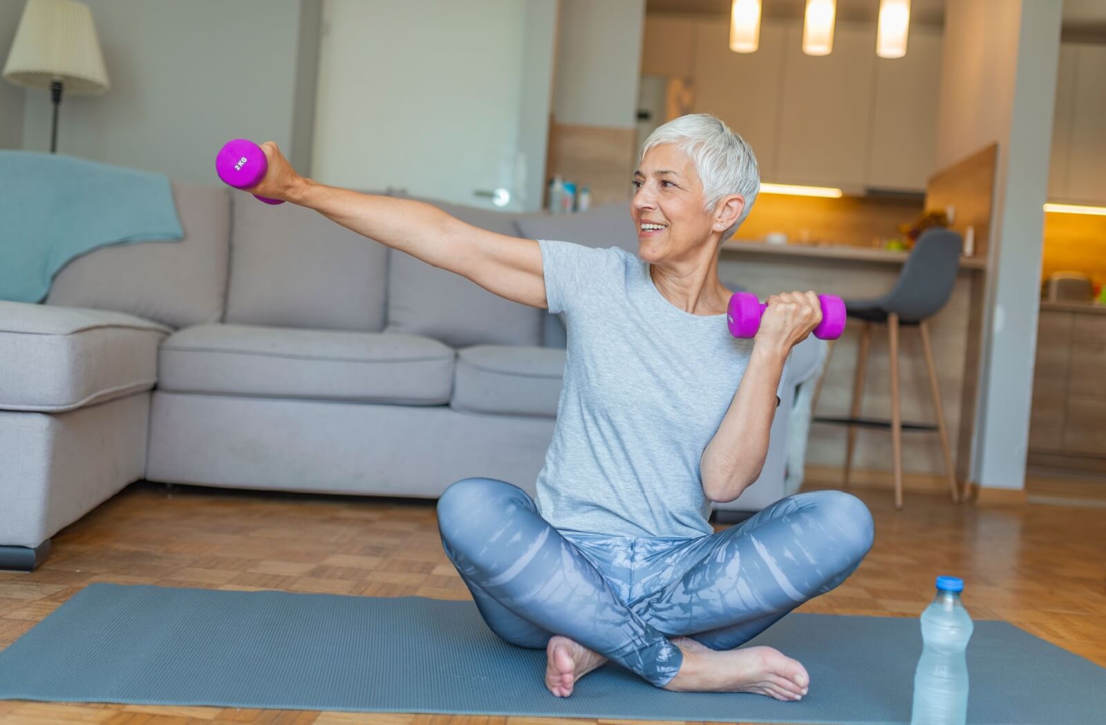 A happy senior couple enjoy a balanced meal to aid in dementia prevention.